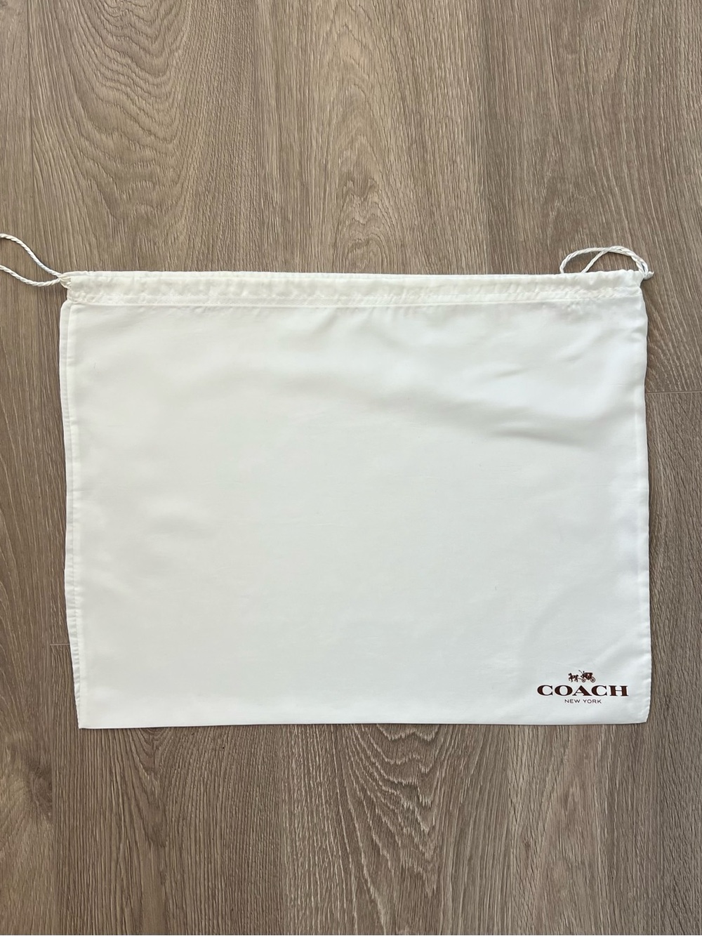Coach dust bag (C357)